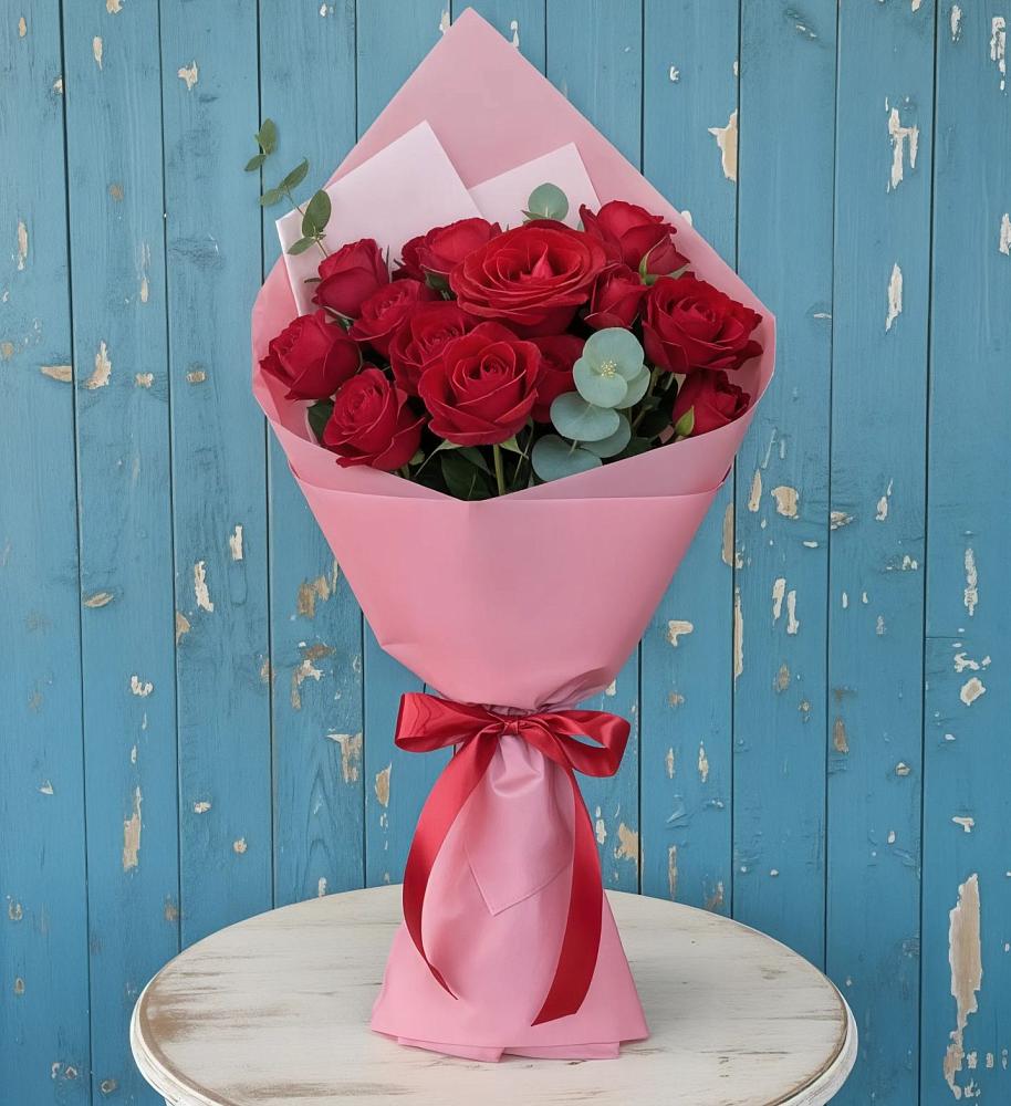 Букет цветов из: Розы в Искре