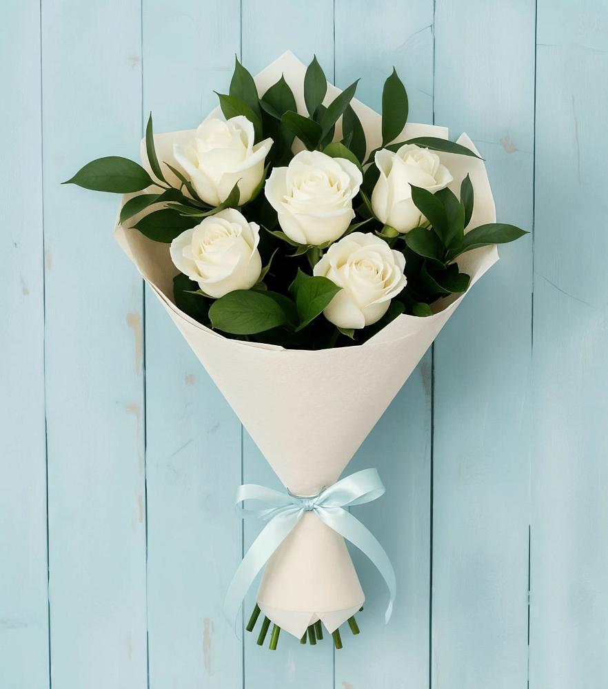 Букет цветов из: Розы в Искре