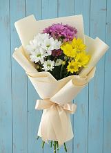 Букет цветов из:  Хризантемы в Искре