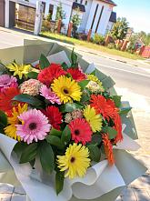Букет цветов из:  Герберы #REPLACE_PRED# Искре
