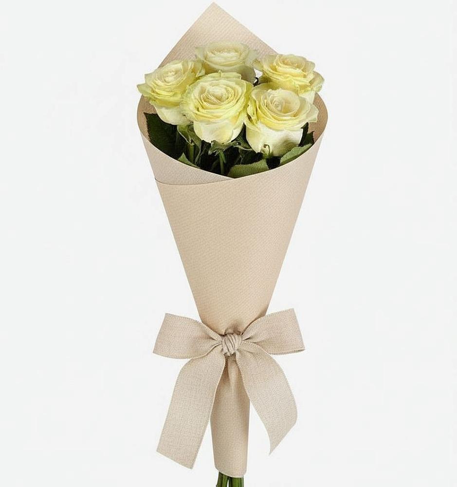 Букет цветов из: Розы в Искре