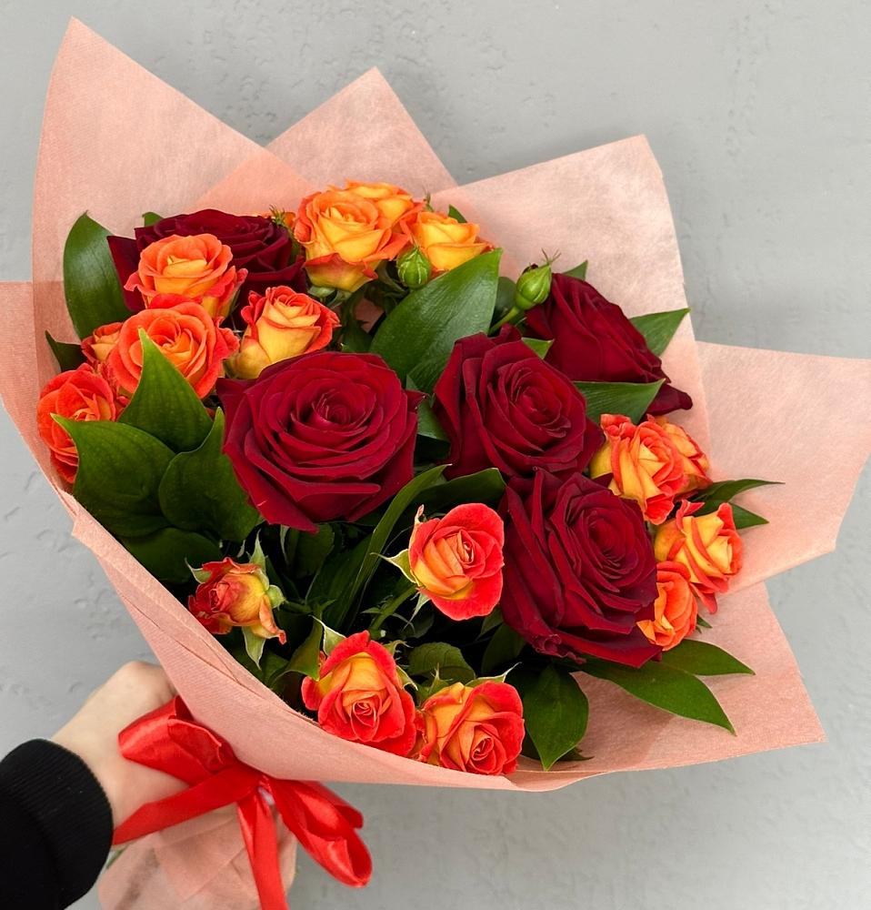 Букет Любовь и восторг в Искре