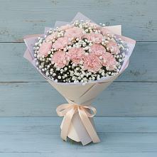 Букет цветов из:  Гвоздики в Искре