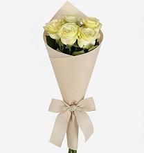 Букет цветов из:  Розы в Искре