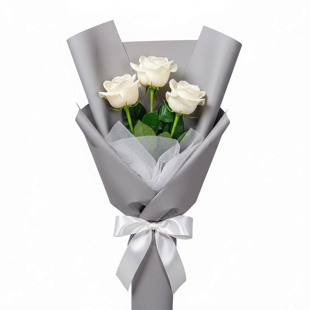 Букет 3 белые розы в Искре