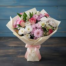 Букет цветов из:  Хризантемы, Альстромерии и Розы в Искре