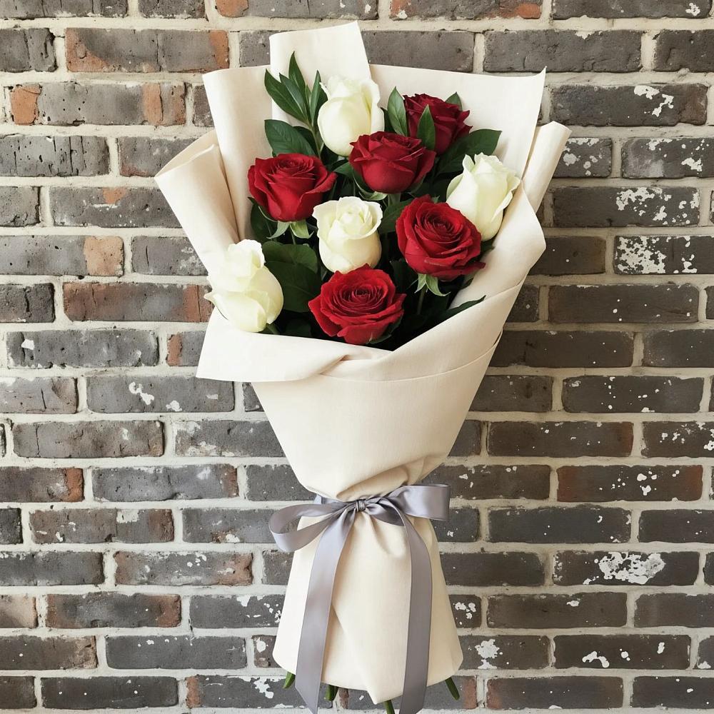 Букет цветов из: Розы в Искре