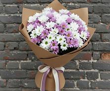 Букет цветов из:  Хризантемы в Искре