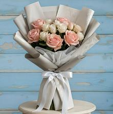 Букет цветов из:  Розы в Искре