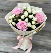 Букет цветов из:  Розы в Искре