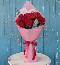 Букет цветов из:  Розы в Искре