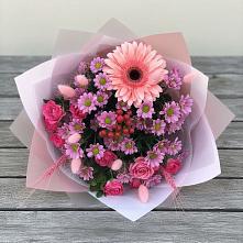 Букет цветов из:  Розы, Герберы и Хризантемы #REPLACE_PRED# Искре