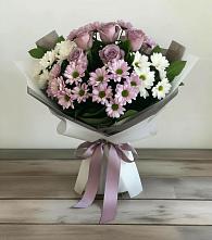 Букет цветов из:  Хризантемы и Розы в Искре