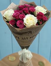 Букет цветов из:  Розы в Искре