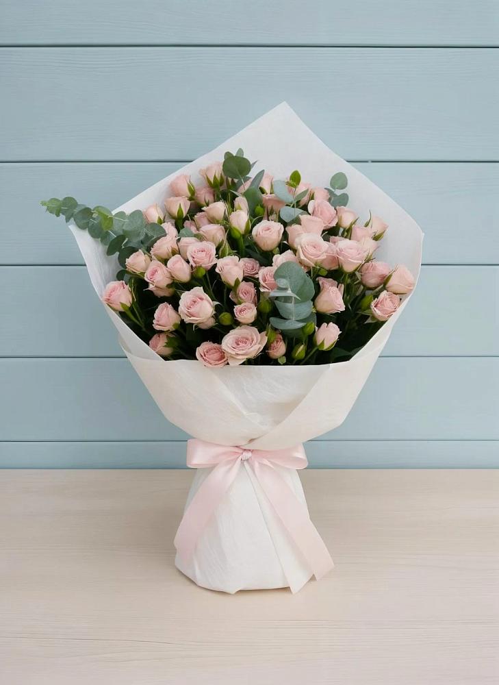 Букет цветов из: Розы в Искре