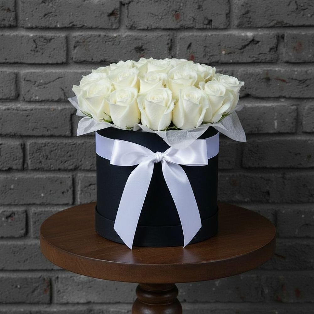 Цветочная композиция из Розы в шляпной коробке в Искре