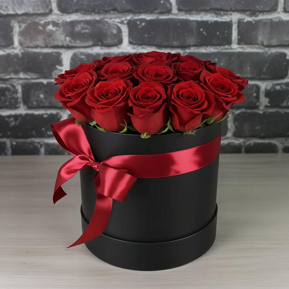 Цветочная композиция из Розы в шляпной коробке в Искре