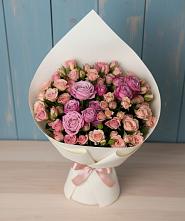 Букет цветов из:  Розы в Искре