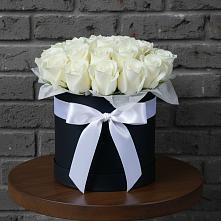 Цветочная композиция из Розы в шляпной коробке в Искре