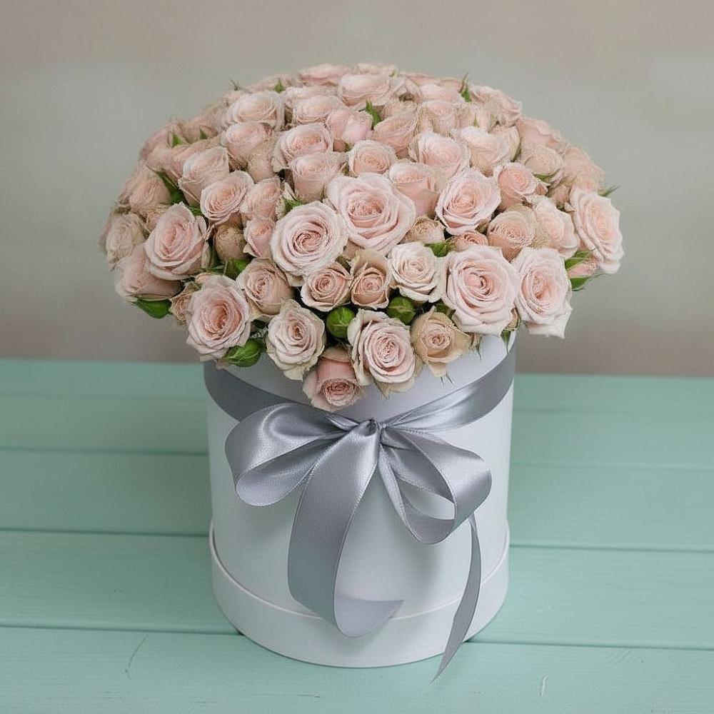 Цветочная композиция из Розы в шляпной коробке в Искре