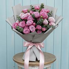 Букет цветов из:  Розы в Искре